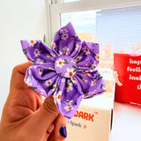 Purple Daisy Signature Bloomtie™ - Flower Tie